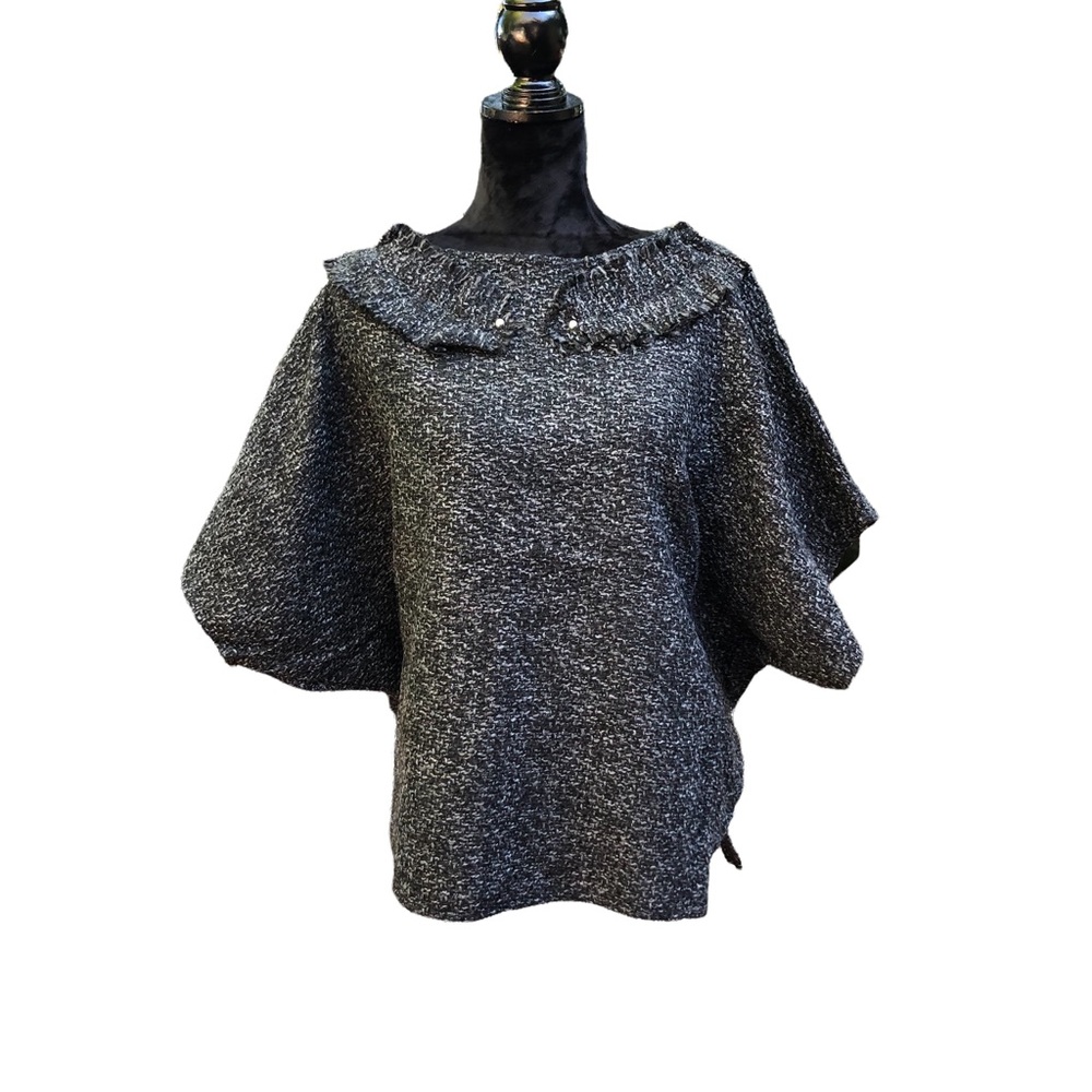 Azz Trading Gray Wrap Poncho Scarf NWT - Picture 10 of 14